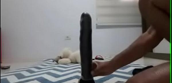  Metendo consolo preto e muito comprido socando no cuzinho muito,bonito, gostoso, tesudo,que delícia @!!!!